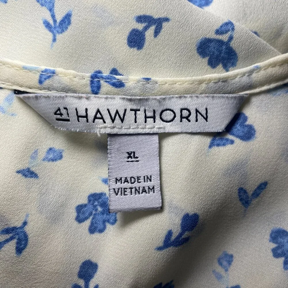 41 Hawthorn Lexie Pleated Blouse Womens XL White Blue Floral Flowy Career EUC - Picture 3 of 9